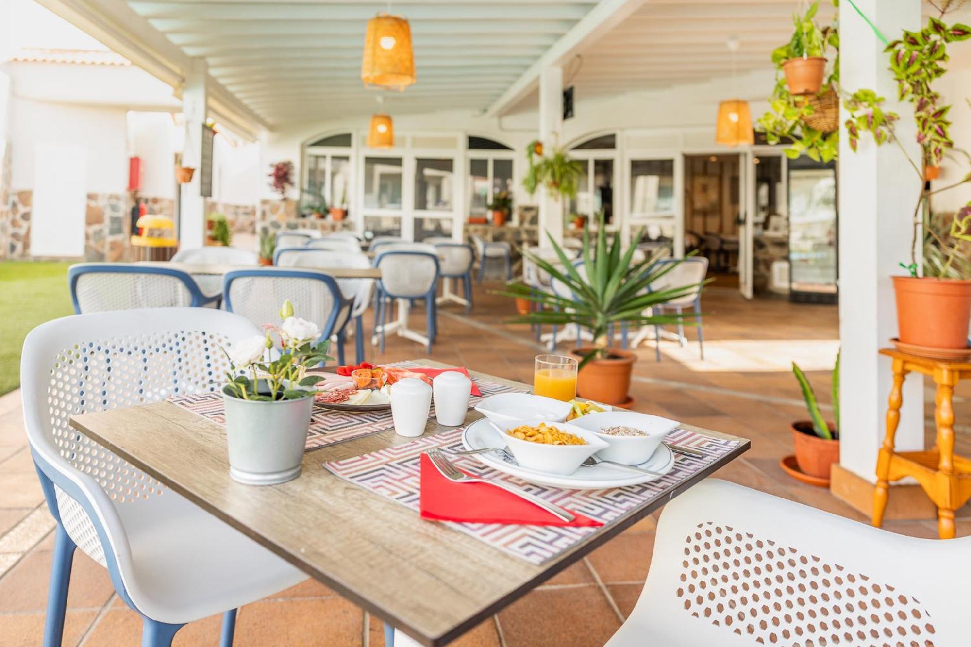 Apartamentos Livvo Koala Garden มาสปาโลมาส ภายนอก รูปภาพ